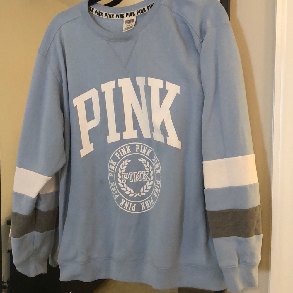 VS PINK light blue college crew